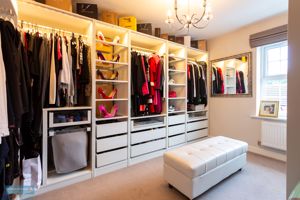 Bedroom- click for photo gallery